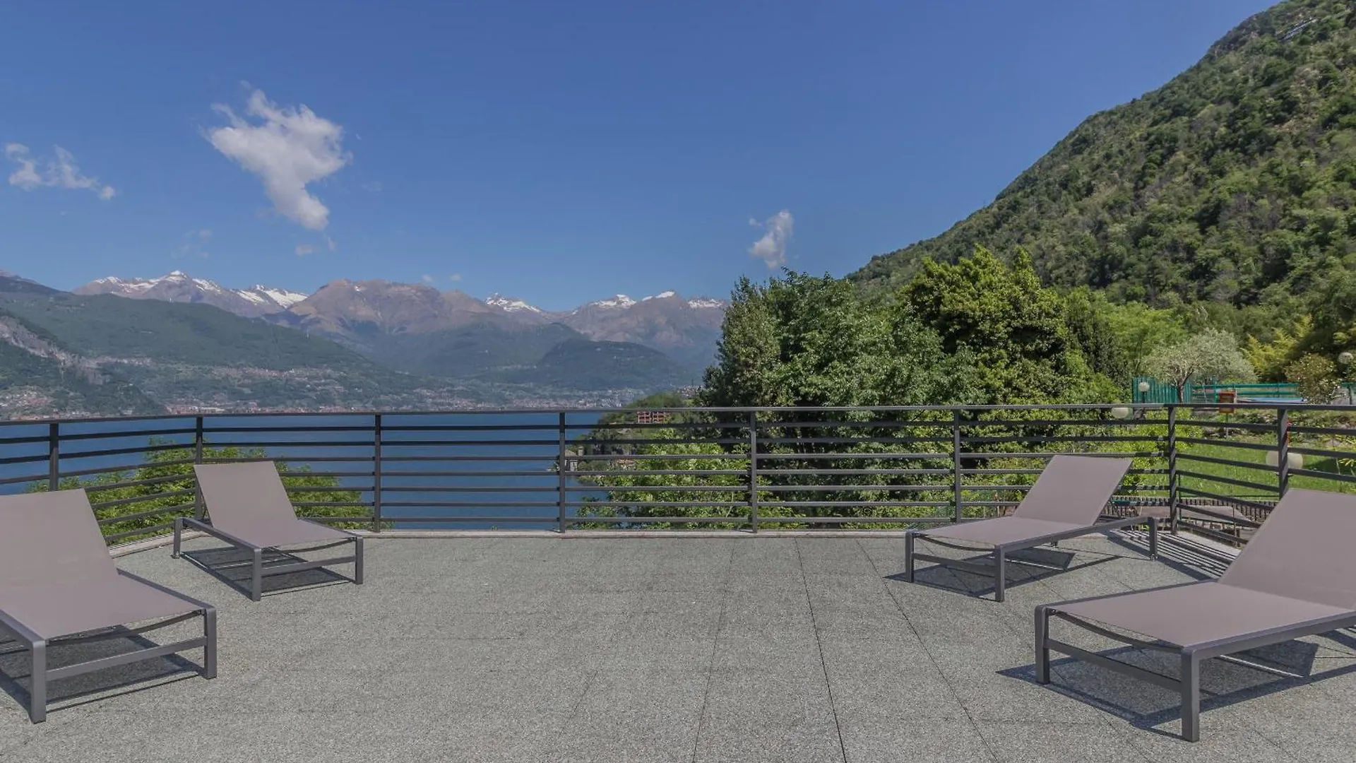 25 Bilocale Con Vista Lago - Brezza Del Lario Dervio