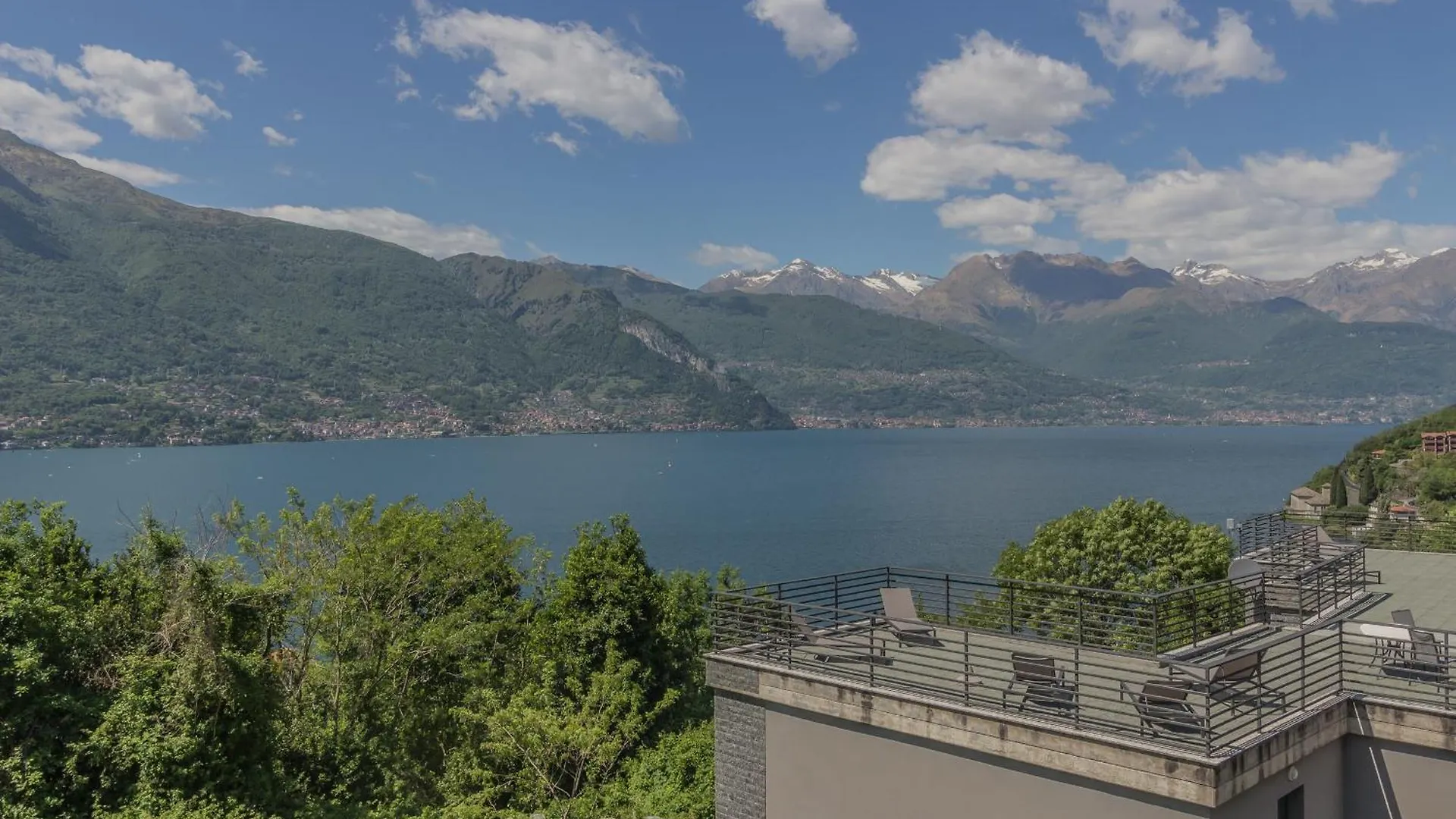 25 Bilocale Con Vista Lago - Brezza Del Lario 데르비오 0*,  이탈리아