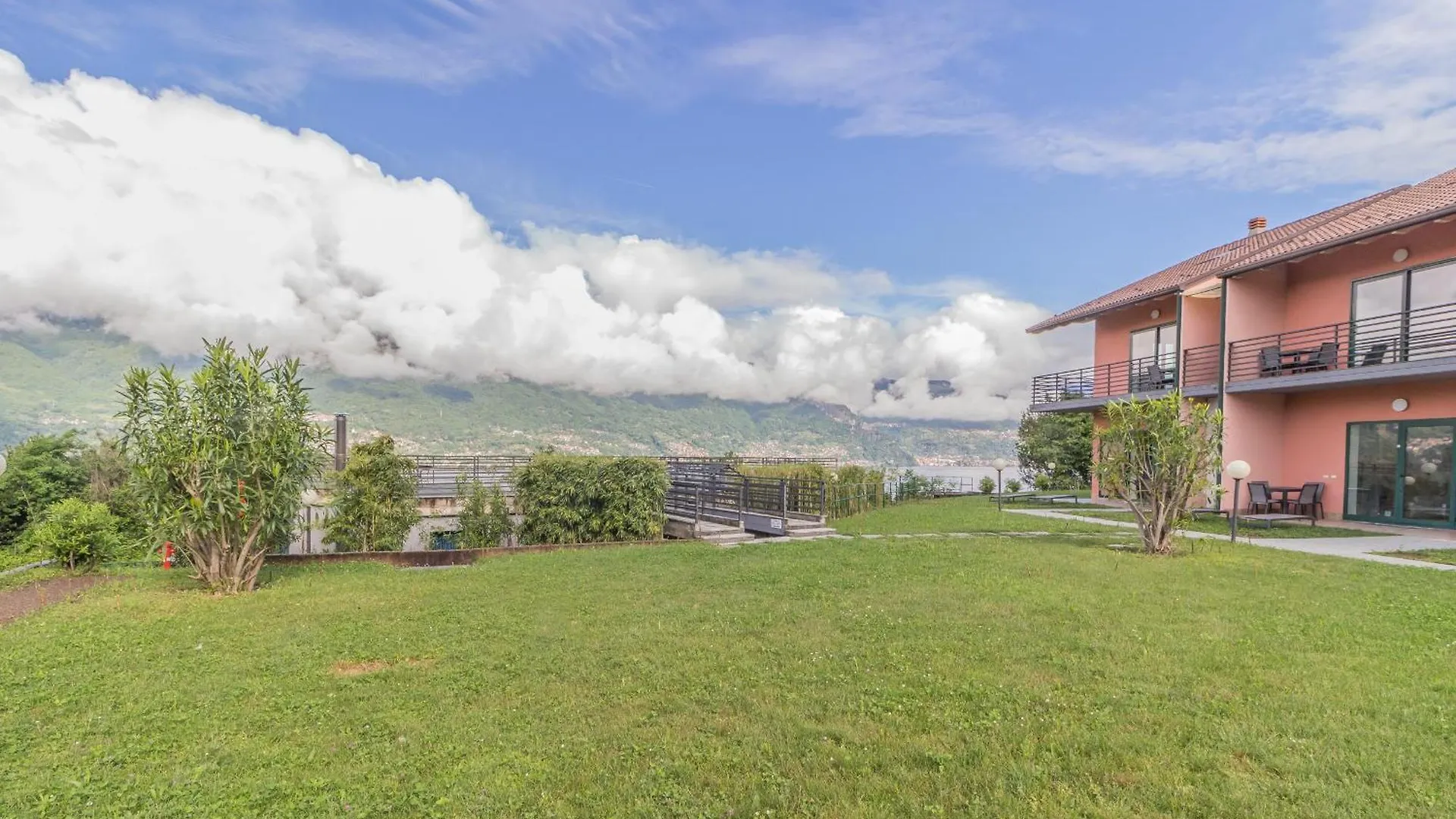 아파트 25 Bilocale Con Vista Lago - Brezza Del Lario 데르비오 이탈리아